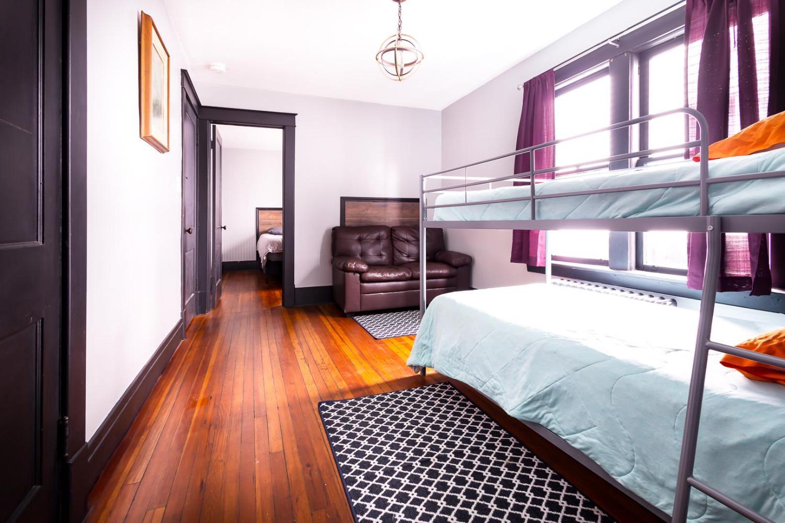 The Pub- 8Br Free Parking, Minutes From Falls & Casino Niagara Falls Ngoại thất bức ảnh